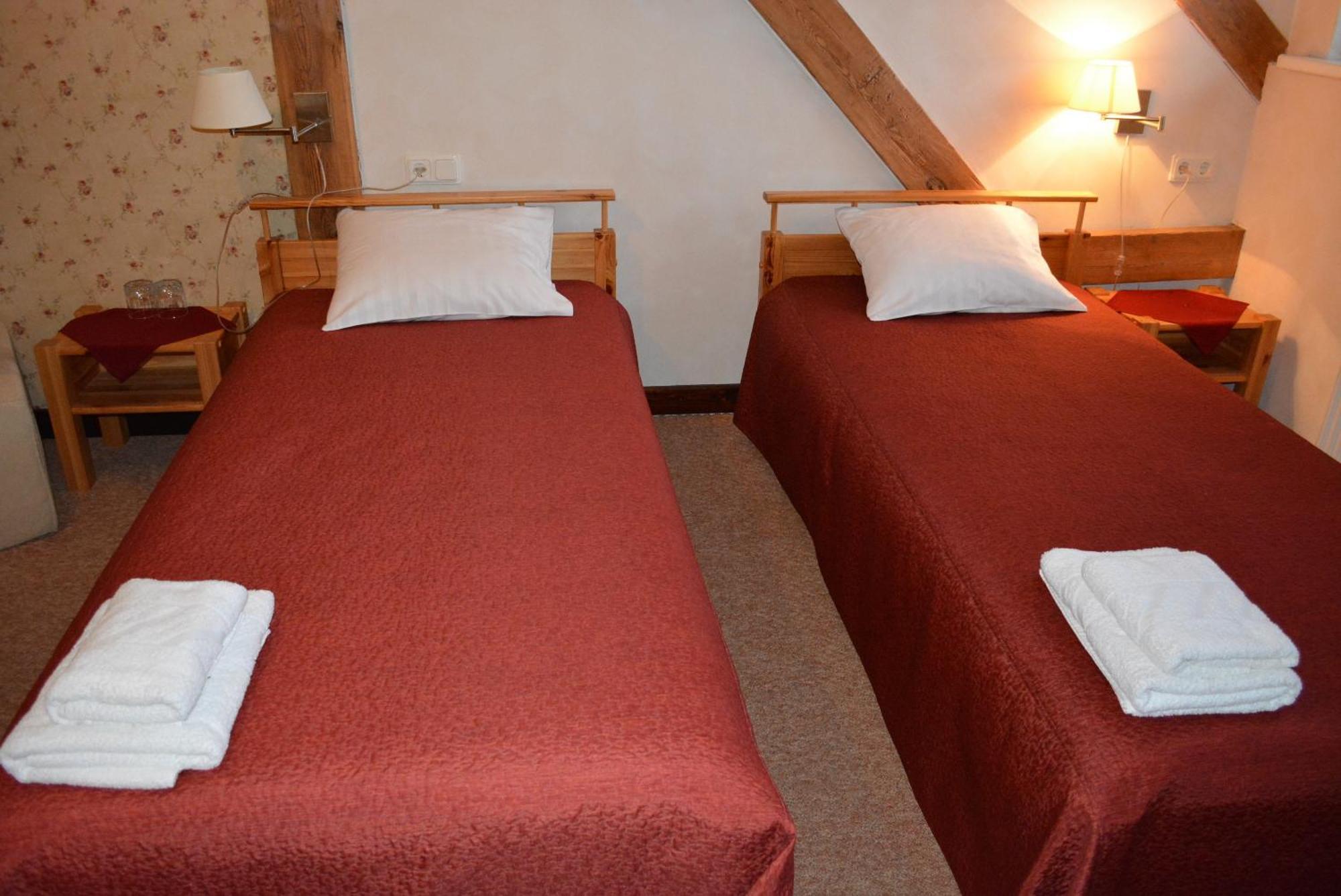 Viesu Nams Mezvidi Hotel Talsi Quarto foto